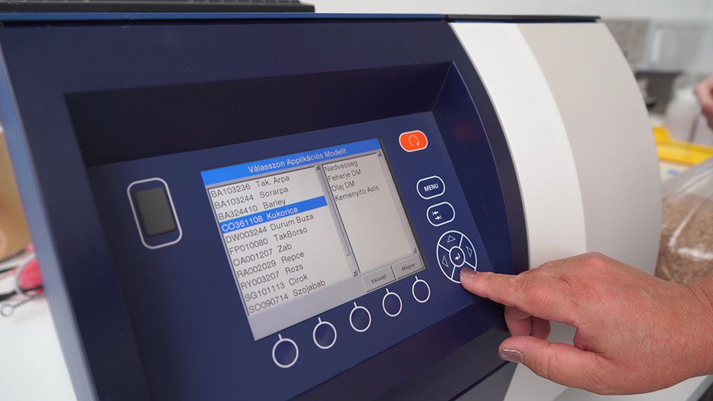 Modern megoldásokkal mérik a termények adatait és minőségét