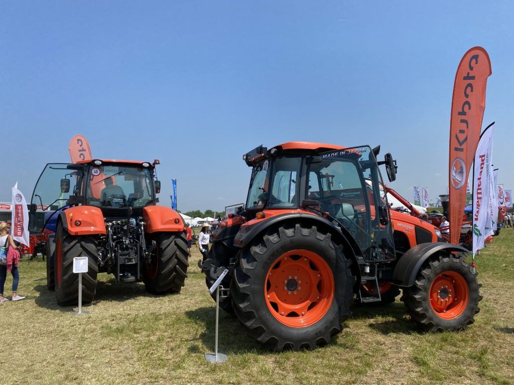Igény szerint a Kubota traktorok mindegyike beilleszthető a precíziós pályázatba - Fotó: Magro.hu, Mezőfalva