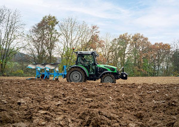 A Deutz-Fahr 5D TTV 5 modellből áll, amelyek 88 és 113 LE közötti maximális teljesítményt tudnak - Fotó: Deutz-Fahr