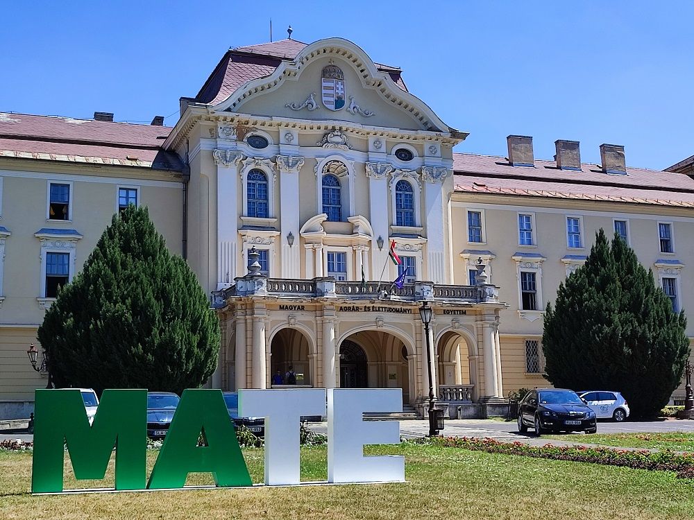 A mai MATE-főépület Gödöllőn