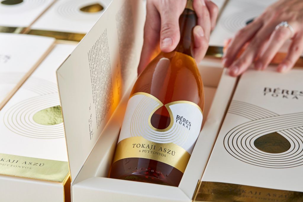 A tokaji aszú palackban és dobozban - Fotó: Béres Szőlőbirtok