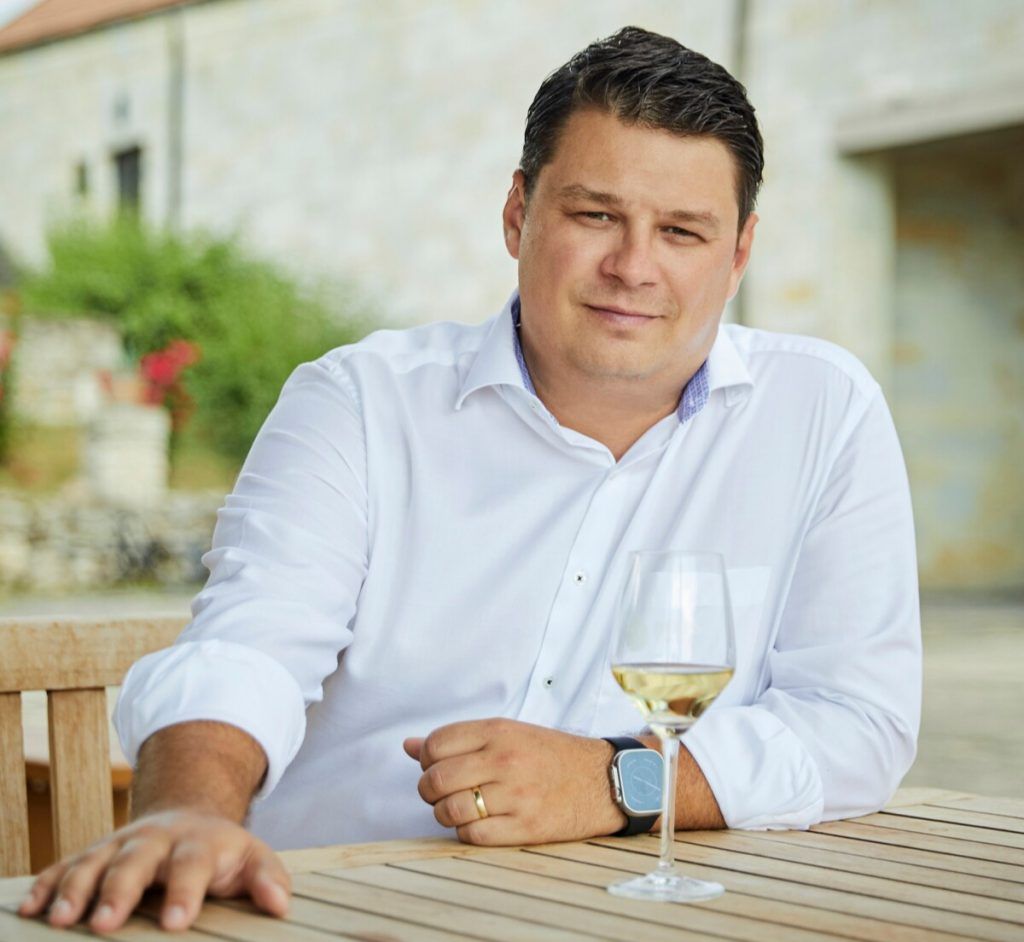 A tokaji aszú hungarikum. Nemes, elegáns, értékes – igazi ünnepi ital, a Béres Szőlőbirtok ügyvezetője, Regéczy Dávid beszélt róla bővebben - Fotó: Béres Szőlőbirtok