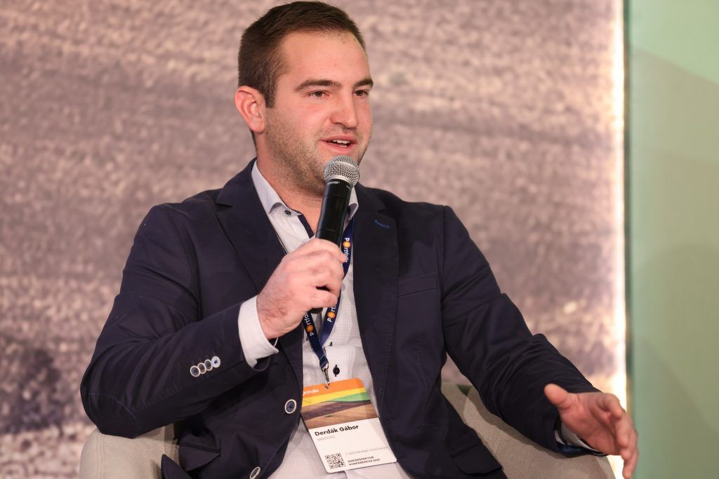 Derdák Gábor 2022-ben kapta meg a NAK-on belül a Kistermelői Együttműködési és Helyi Kezdeményezések osztályának vezetését