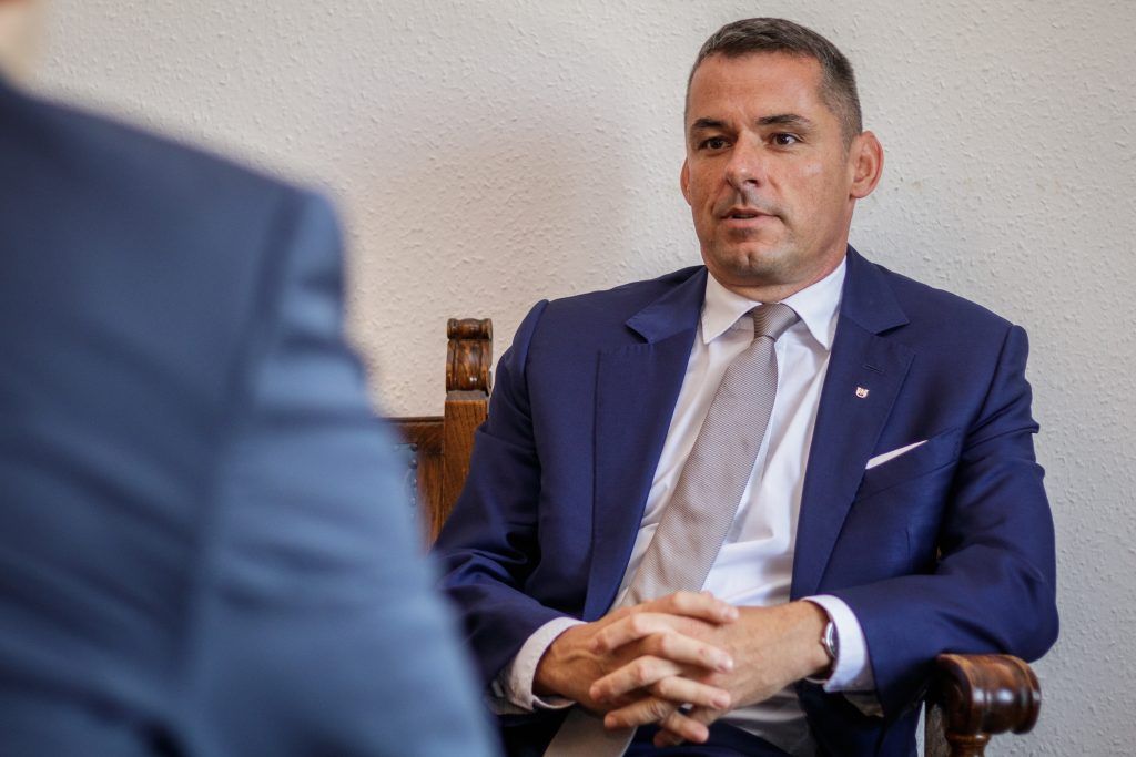 Ami a gödöllői központú agráregyetemen megvalósult, az hiányzik az agrár-élelmiszergazdaságból – a jelenlegi problémák nagy része az integrációk hiányára vezethető vissza. Ez is kiderült a Magyar Agrár- és Élettudományi Egyetem (MATE) rektorával, Gyuricza Csabával készített interjúból - Fotó: Adam's Photovision, 2020, Archív