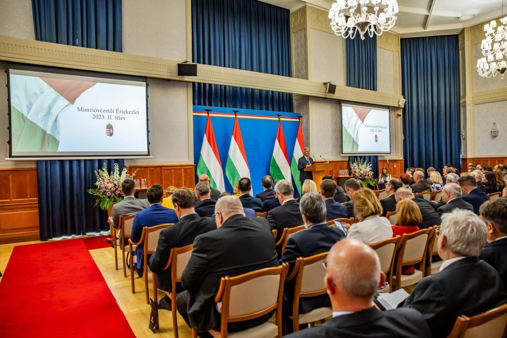 Farkas Sándor, az Agrárminisztérium miniszterhelyettese szerint az agrártárca célja a korábbi külpiaci kapcsolatok megtartása és megerősítése mellett újabb üzleti kapcsolatok és együttműködések elősegítése a hazai agrárvállalkozások és a külföldi cégek között - Fotó: Vermes Tibor
