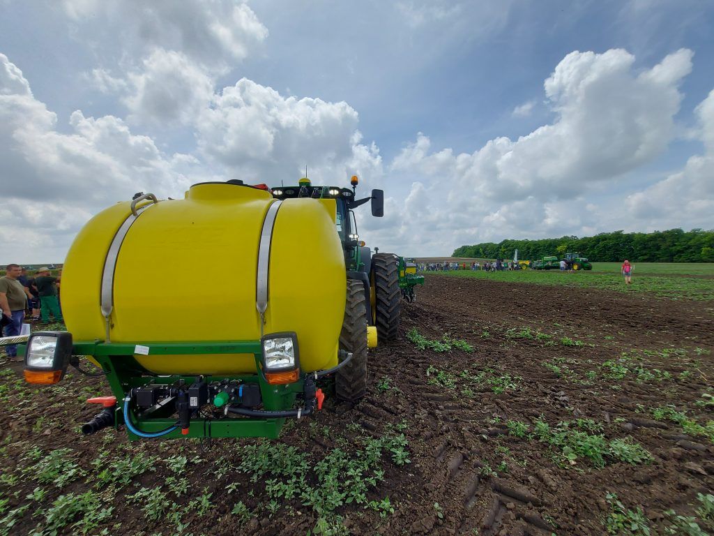 A biofil tervezés szerint, mikor az élőhely az élő szervezetek legoptimálisabb érdekeit szolgálja, az ökoszisztéma teljesítménye magasabb, mint az egyes élőlények teljesítményének részösszege - Fotó: Magro.hu, CSZS, Mezőfalva