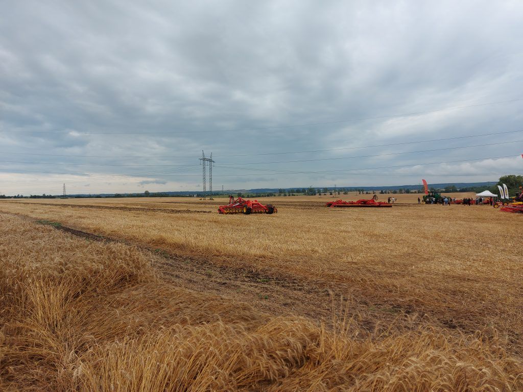 A 2023-as támogatási évben a legnagyobb újdonságot a 202 millió euró keretösszegű Agro-ökológiai Program (AÖP) jelentette a közvetlen támogatások rendszerében, a kapcsolódó legfontosabb feladatokra érdemes nagyon odafigyelni - Fotó: Magro.hu, CSZS, Kartal