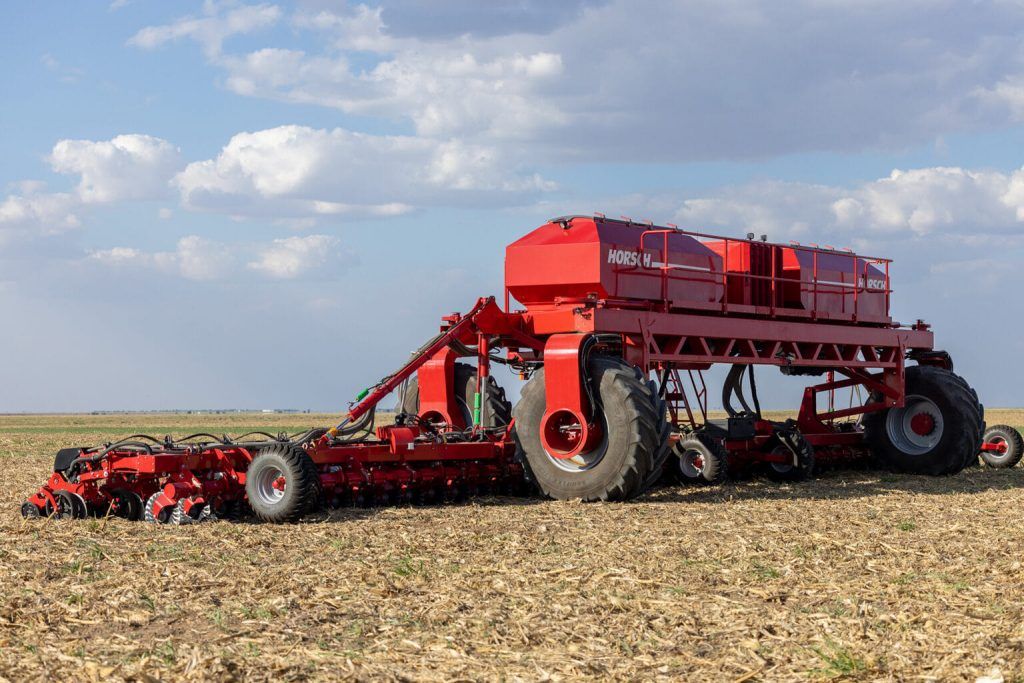 A német gyártó Brazíliát, a Bahia Farm Show-t választotta, hogy bemutassa az autonóm vetőgép-koncepcióját, a Horsch Gantry RO G 500 típust