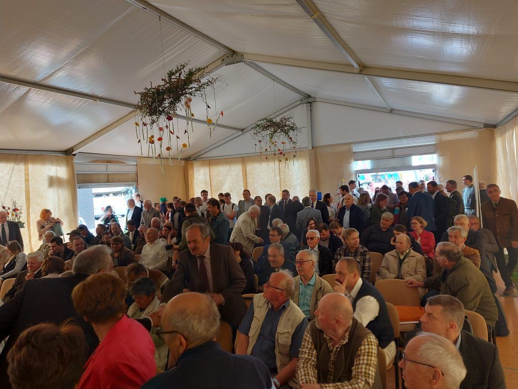 Sokan gyűltek össze az "Állategészségügyi kihívások és megoldások a gazdasági haszonállat tartásban" szakmai konferenciára - Fotó: Magro.hu, CSZS, Hódmezővásárhely