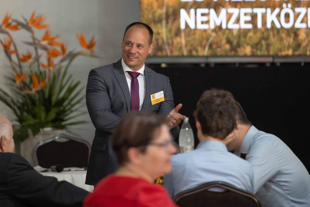 Dr. Wagenhoffer Zsombor Hódmezővásárhelyen, a 2022-es Alföldi Állattenyésztési és Mezőgazda Napok egyik szakmai előadásán