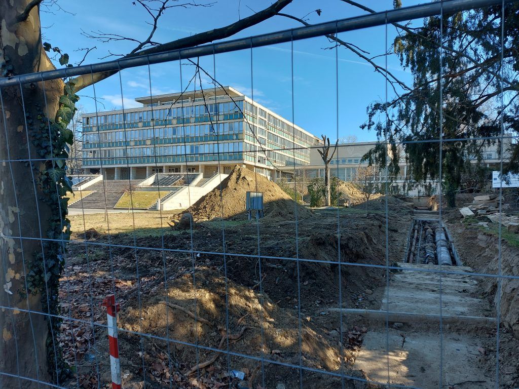 Jelentős trendváltozások jellemezhetik a hazai mezőgazdaságot 2023-ban, a beruházások drágulására és a kockázataira is gondolni kell - Fotó: Magro.hu, CSZS, Gödöllő, MATE felújítás