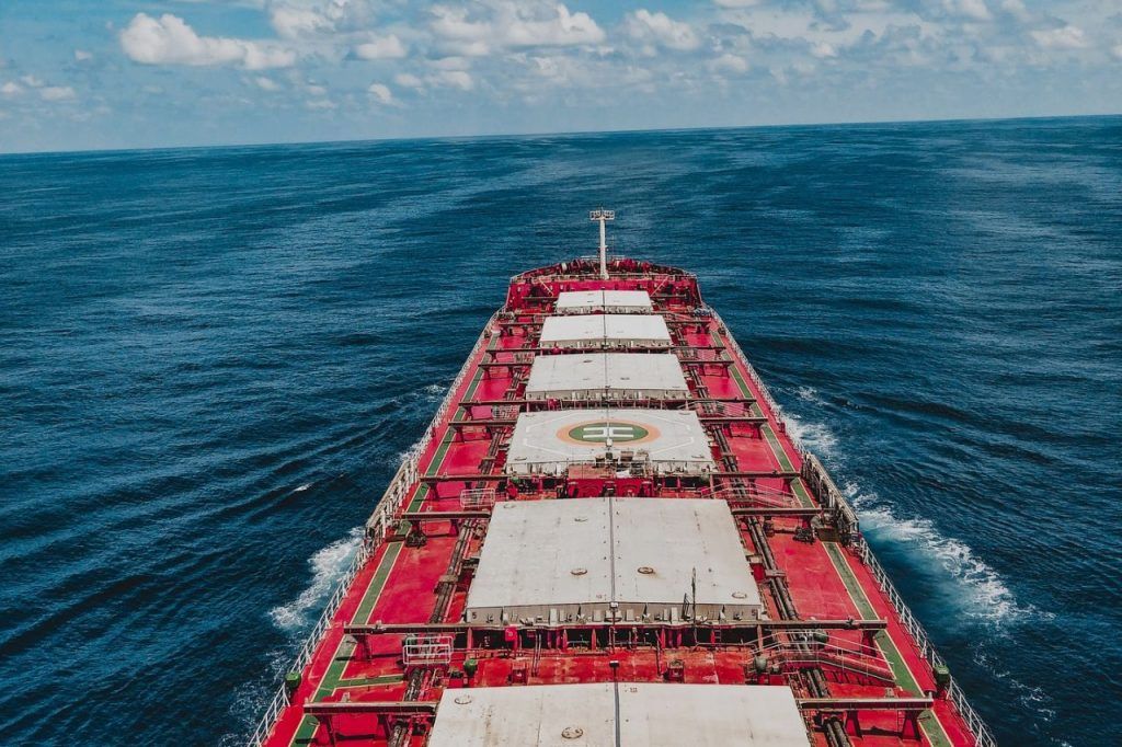Jelenleg működik egy engedélyezett exportfolyosó, amely lehetővé teszi a gabonafélék és más termékek Ukrajnából történő kiszállítását