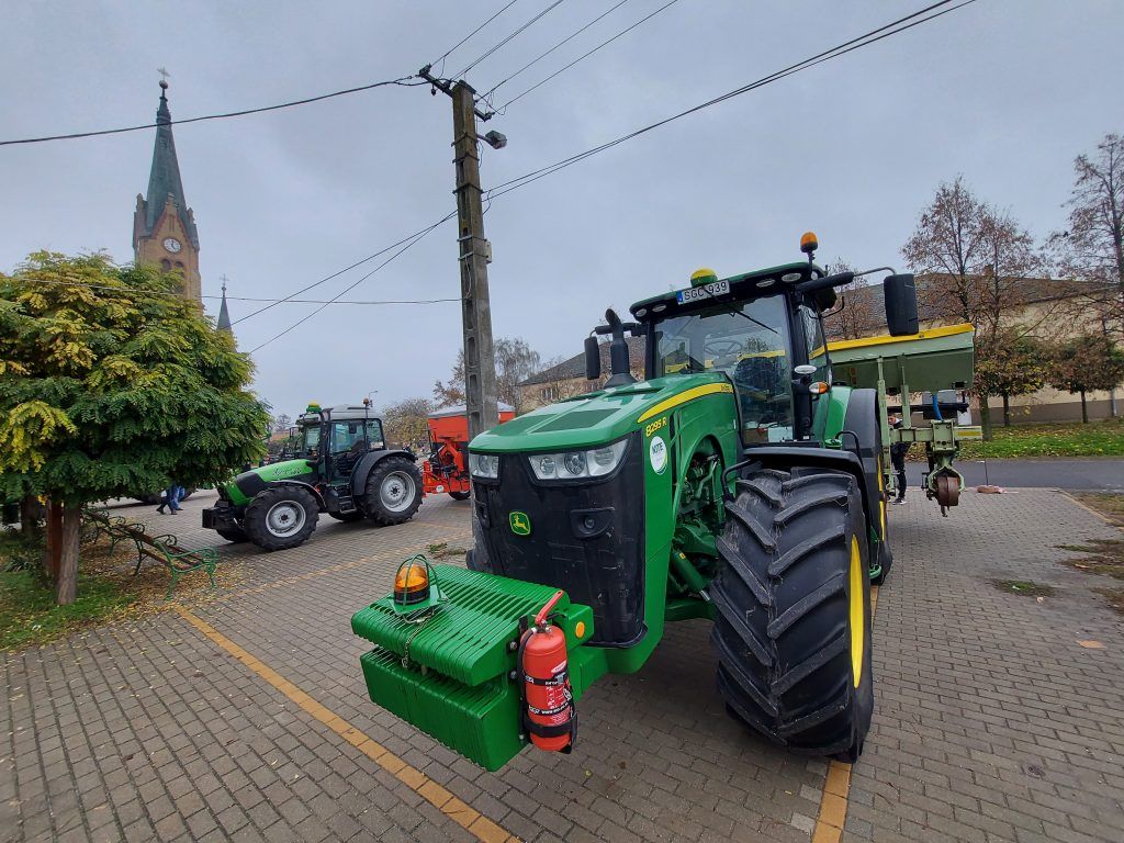 A Vidékfejlesztési Program pályázataiban el kell számolni a projekt 10%-val a támogatói okirat kézhezvételétől számított 12 hónapon belül, illetve az egész projektet meg kell valósítani a kézhezvételtől számított 24 hónapon belül – Fotó: Magro.hu, CSZS, Jászkarajenő