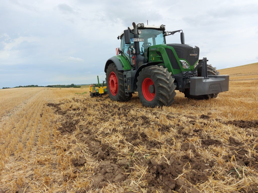Új tájékoztató elérhető a Közös Agrárpolitika induló agro-ökológiai támogatás részleteiről - Fotó: Magro.hu, CSZS, Lajoskomárom, talajlazítás