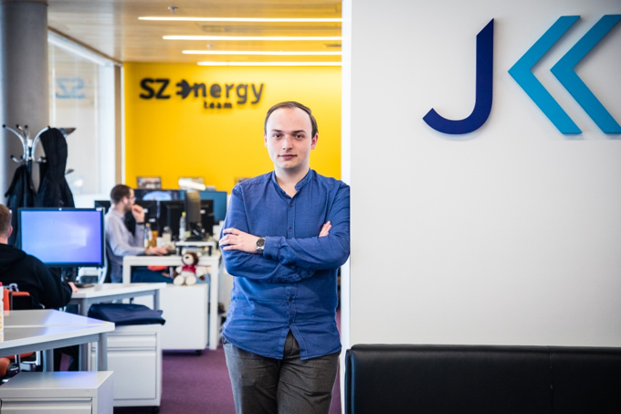 Krecht Rudolf szerint egy jó mérnöknek ugyanannyira kell értenie szakmája elméleti és gyakorlati oldalához is - Fotó: Májer Csaba József