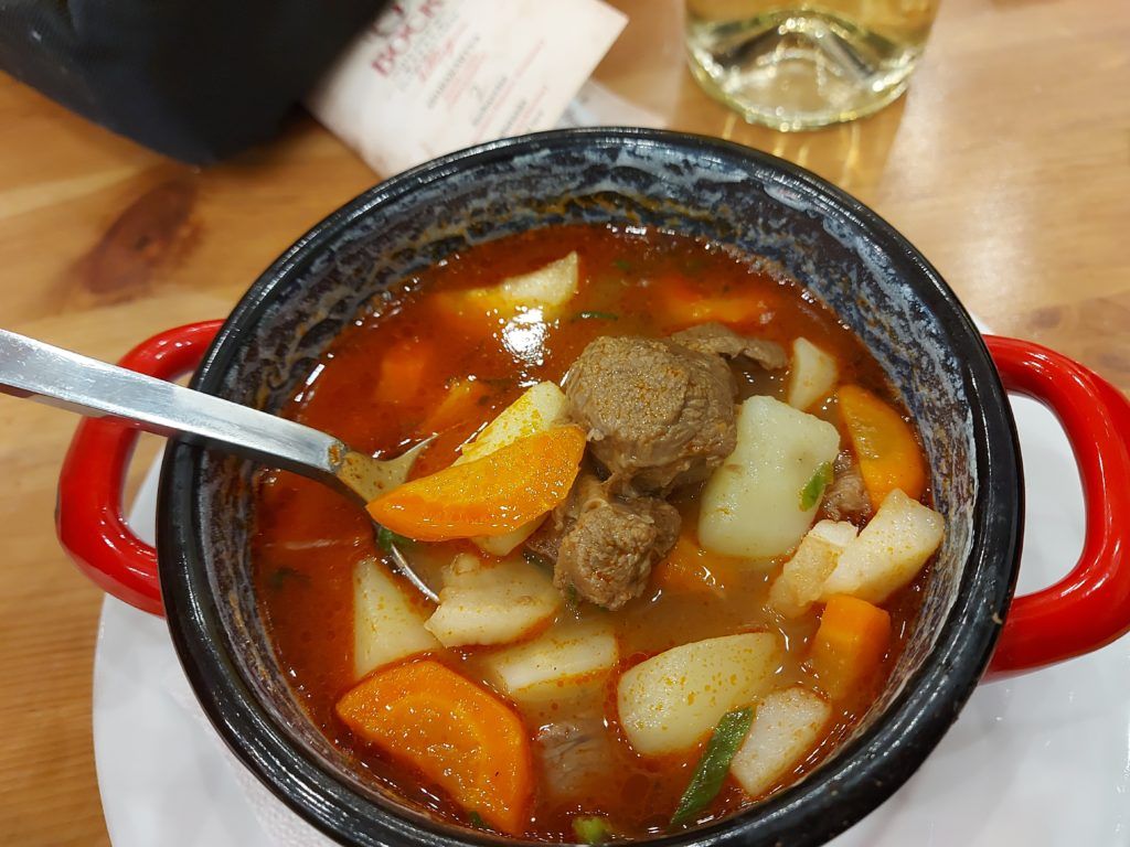 A nyári programok tervezésekor érdemes a pályázatokra is figyelni, hogy minél több hús jusson a levesbe - Fotó: Magro.hu, CSZS, Villány