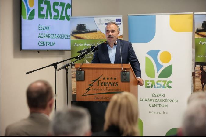 Nagy István agrárminiszter az állattenyésztők és az élelmiszeripar számára biztosított támogatásokra is kitért - Fotó: Dodó Ferenc, Szon.hu