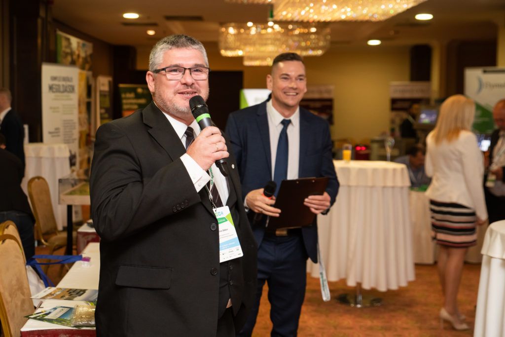 Dr. Milics Gábor, a Magyar Agrár- és Élettudományi Egyetem Növénytermesztési-tudományok Intézetének tanszékvezető egyetemi docense beszélt a precíziós gazdálkodás fontosságáról és terjedéséről