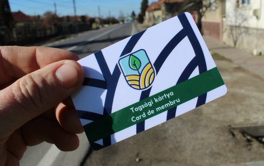 A falugazdászoktól igényelt hűségkártyákkal árengedményt kapnak a gazdák a Partiumban