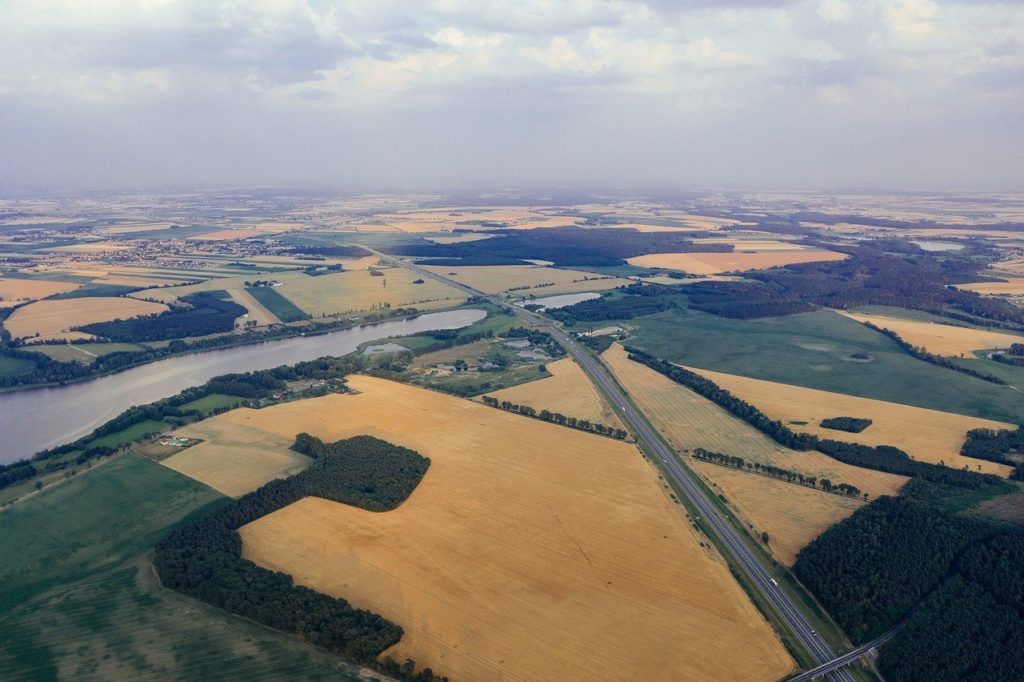 A mobilitás az egyik legfontosabb szempont, a speciális felszerelések, például a hálózati adapterek és az akkumulátorok lehetővé teszik, hogy a mikotoxinrendőrök oda menjenek, ahol a legnagyobb szükség van rájuk.