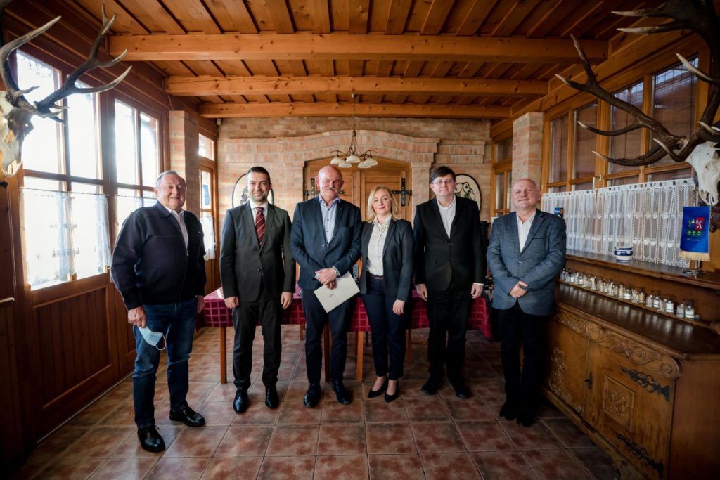 A Balaton Agrár Zrt. a márciusban kezdődő, közel 1 milliárd forintos beruházáshoz 464 millió forint támogatást nyert az élelmiszeripari üzemek komplex fejlesztésére meghirdetett pályázaton - Fotó: Vermes Tibor